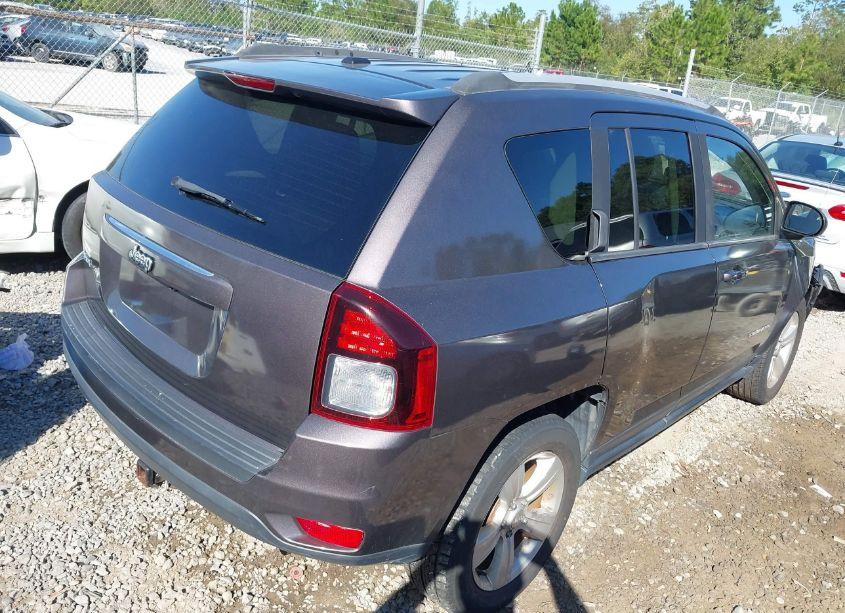 Photo 4 of 2016 Jeep Compass SPORT (VIN 1C4NJDBB7GD626740)