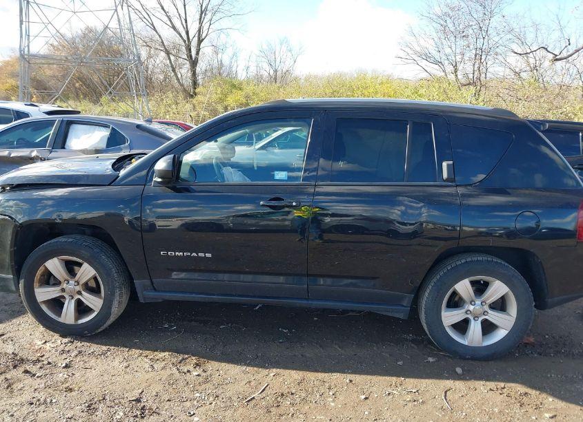 Photo 14 of 2016 Jeep Compass SPORT (VIN 1C4NJDBB7GD632036)