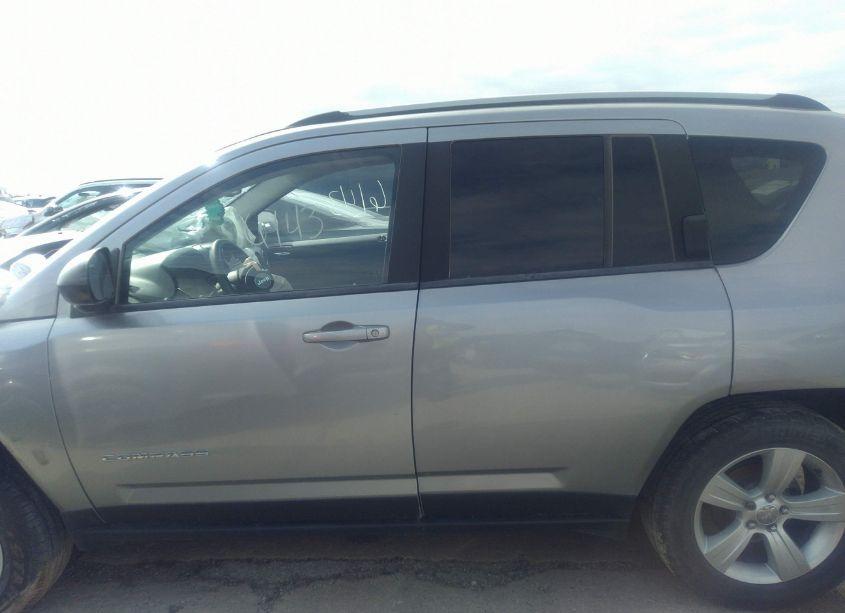 Photo 14 of 2016 Jeep Compass SPORT (VIN 1C4NJDBB7GD662184)