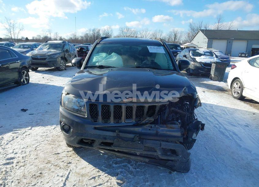 Photo 12 of 2016 Jeep Compass 75TH ANNIVERSARY (VIN 1C4NJDBB7GD809930)