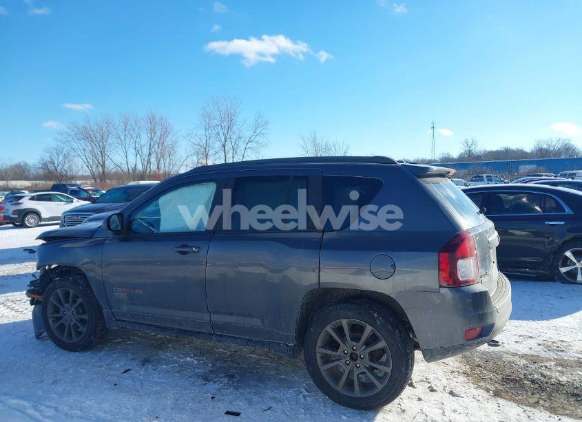 Photo 14 of 2016 Jeep Compass 75TH ANNIVERSARY (VIN 1C4NJDBB7GD809930)