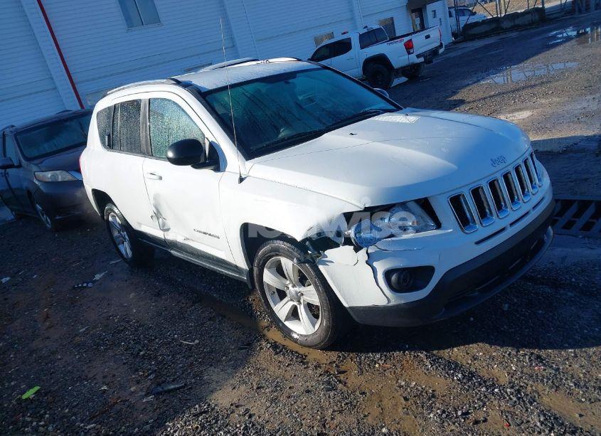 2012 Jeep Compass SPORT (VIN 1C4NJDBB8CD597114) main photo