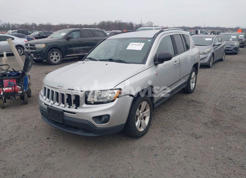Photo 2 of 2012 Jeep Compass SPORT (VIN 1C4NJDBB8CD604708)