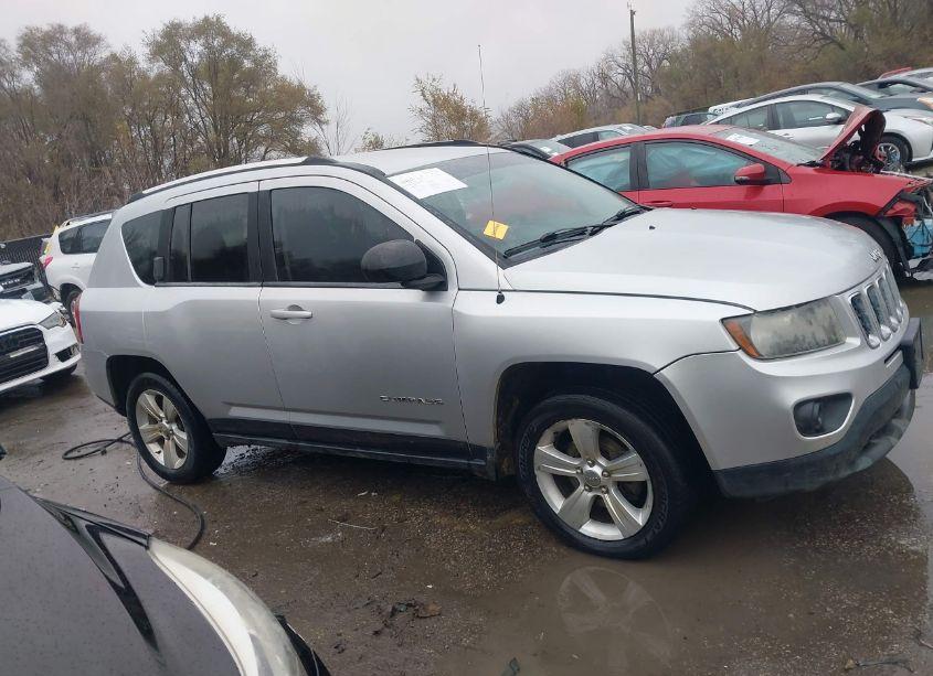 Photo 13 of 2014 Jeep Compass SPORT (VIN 1C4NJDBB8ED579991)