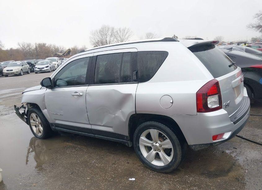Photo 14 of 2014 Jeep Compass SPORT (VIN 1C4NJDBB8ED579991)