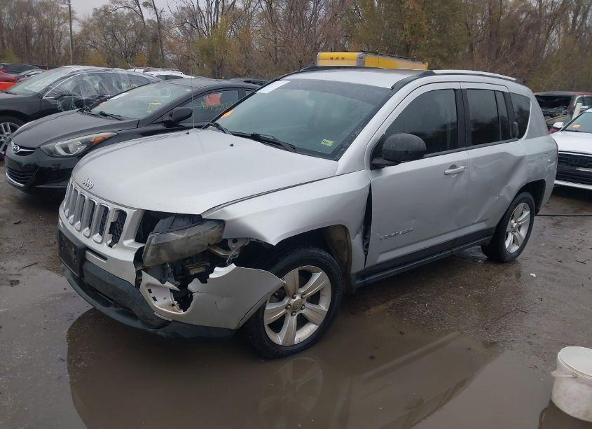Photo 2 of 2014 Jeep Compass SPORT (VIN 1C4NJDBB8ED579991)