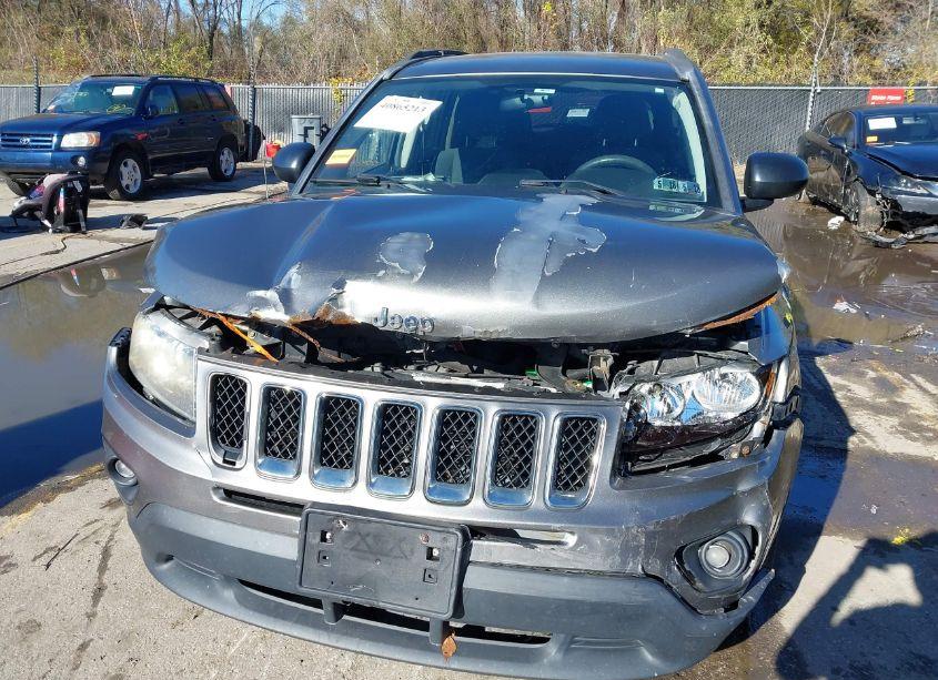 Photo 6 of 2014 Jeep Compass SPORT (VIN 1C4NJDBB8ED592367)