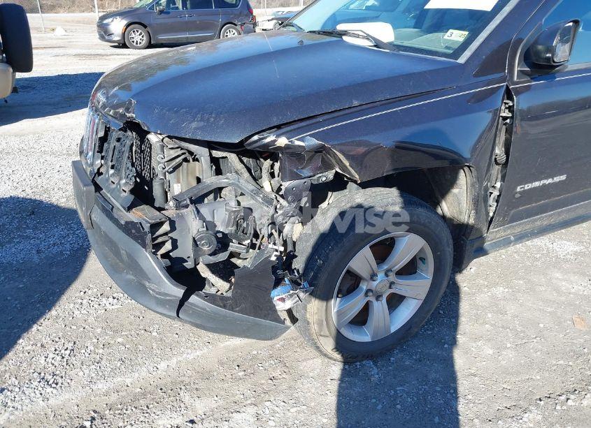 Photo 6 of 2014 Jeep Compass SPORT (VIN 1C4NJDBB8ED592823)