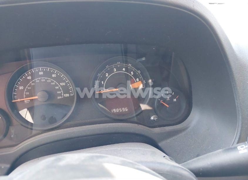 Photo 7 of 2014 Jeep Compass SPORT (VIN 1C4NJDBB8ED592823)