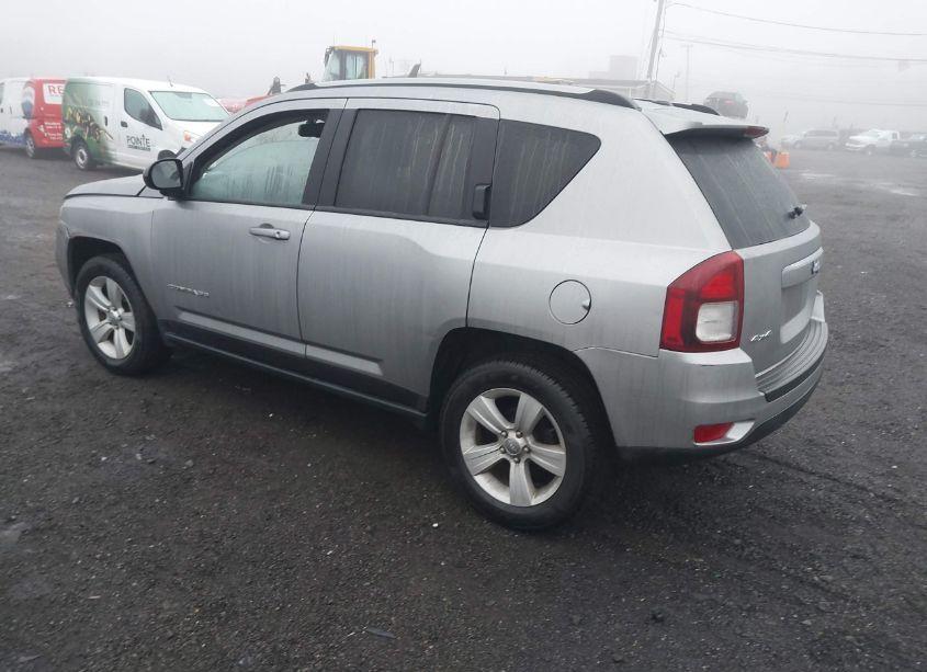 Photo 3 of 2016 Jeep Compass SPORT (VIN 1C4NJDBB8GD714311)