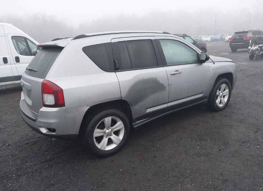 Photo 4 of 2016 Jeep Compass SPORT (VIN 1C4NJDBB8GD714311)