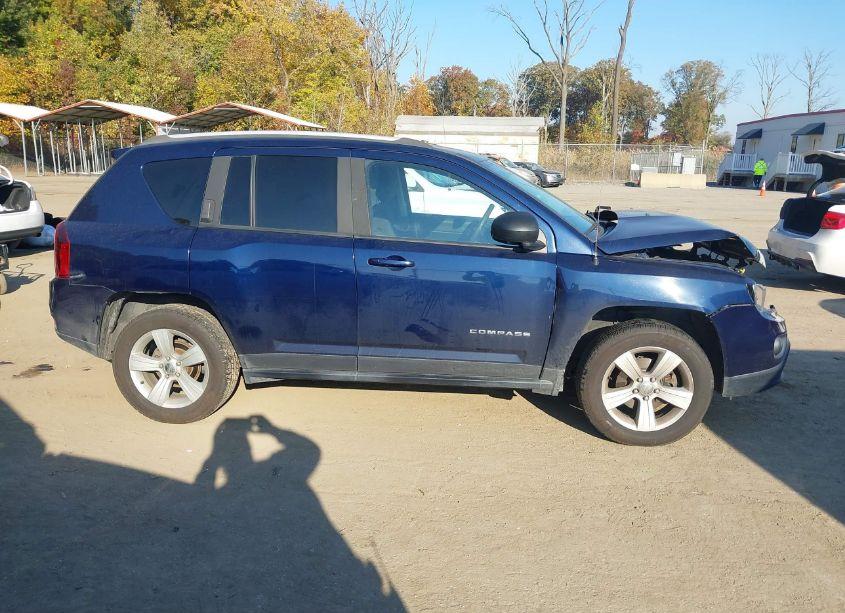 Photo 13 of 2016 Jeep Compass SPORT (VIN 1C4NJDBB8GD779112)