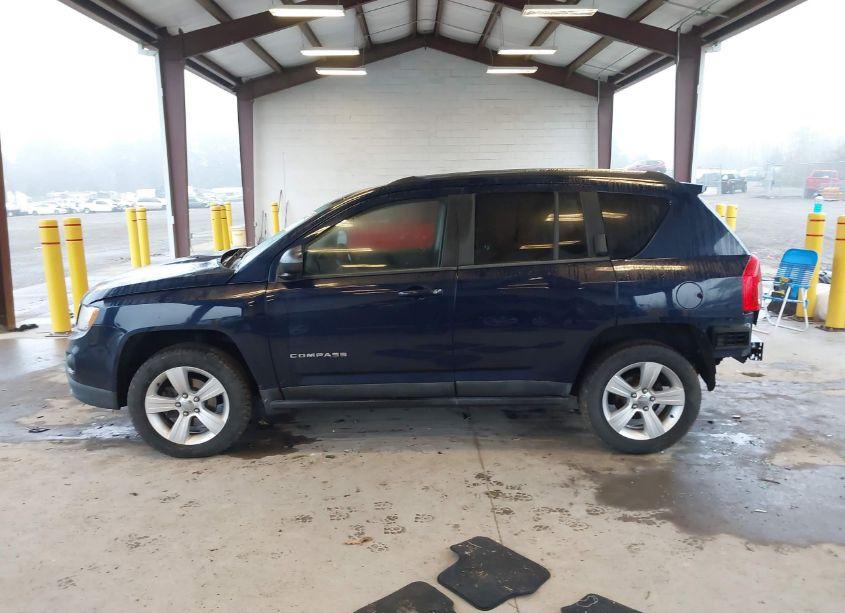 Photo 15 of 2013 Jeep Compass SPORT (VIN 1C4NJDBB9DD189741)