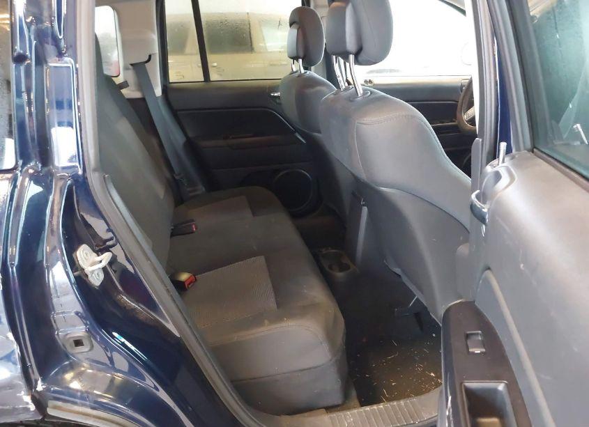 Photo 8 of 2013 Jeep Compass SPORT (VIN 1C4NJDBB9DD189741)