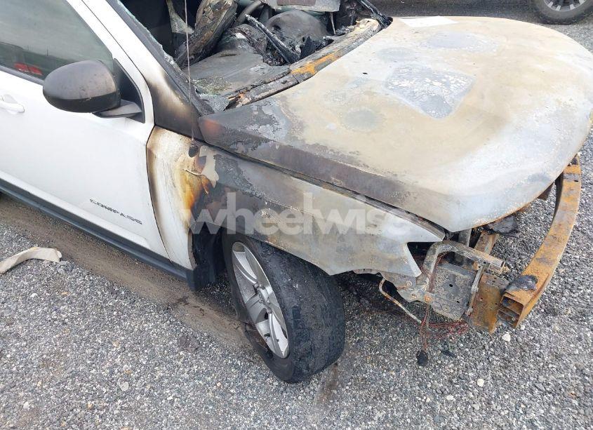 Photo 13 of 2014 Jeep Compass SPORT (VIN 1C4NJDBB9ED536860)