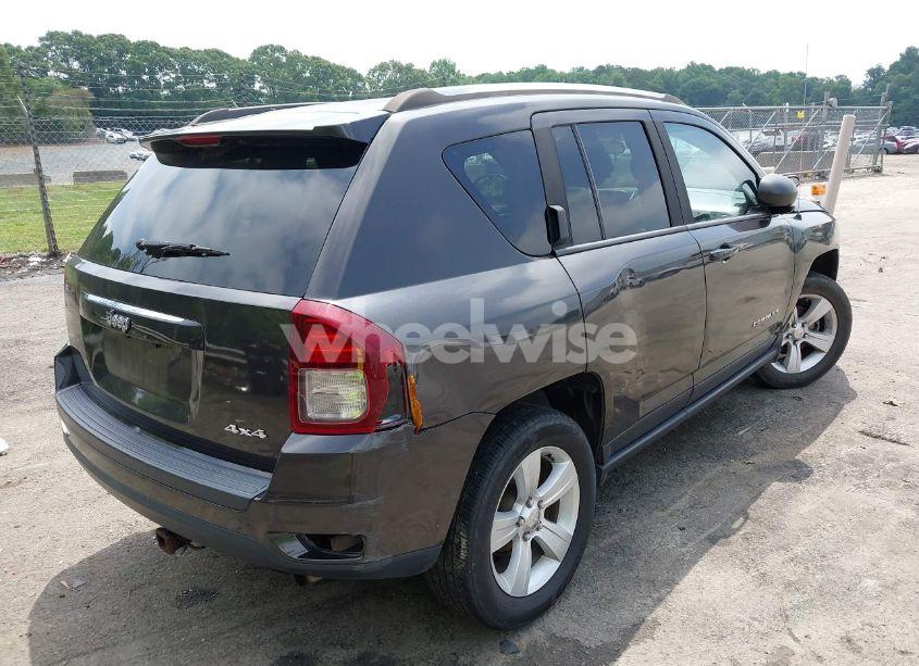 Photo 4 of 2014 Jeep Compass SPORT (VIN 1C4NJDBB9ED800255)