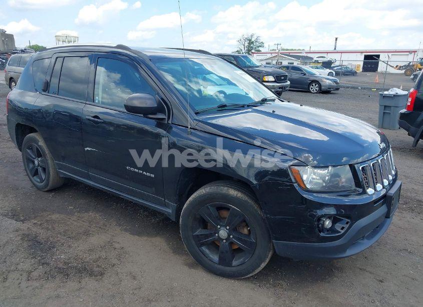 2014 Jeep Compass SPORT (VIN 1C4NJDBB9ED841209) main photo