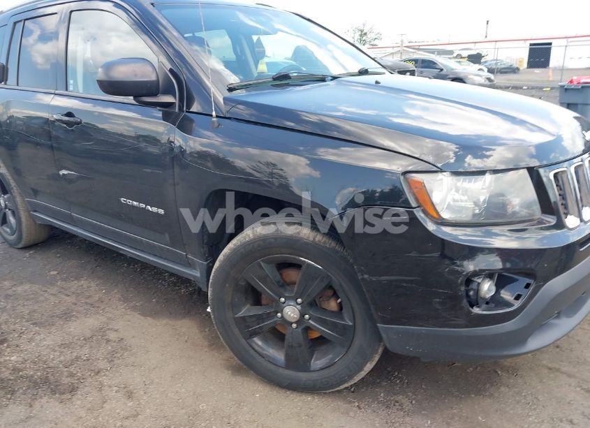 Photo 6 of 2014 Jeep Compass SPORT (VIN 1C4NJDBB9ED841209)