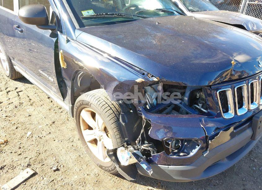 Photo 6 of 2015 Jeep Compass SPORT (VIN 1C4NJDBB9FD321402)