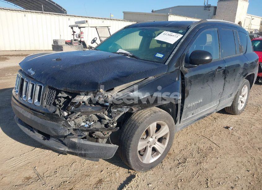 Photo 2 of 2016 Jeep Compass SPORT (VIN 1C4NJDBB9GD549921)