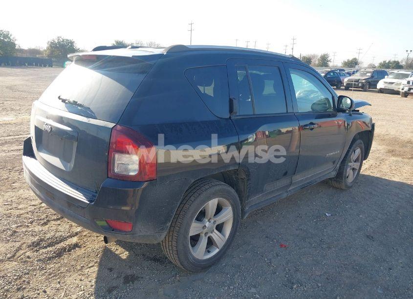 Photo 4 of 2016 Jeep Compass SPORT (VIN 1C4NJDBB9GD549921)
