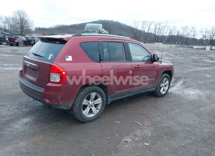 Photo 4 of 2016 Jeep Compass SPORT (VIN 1C4NJDBB9GD551877)