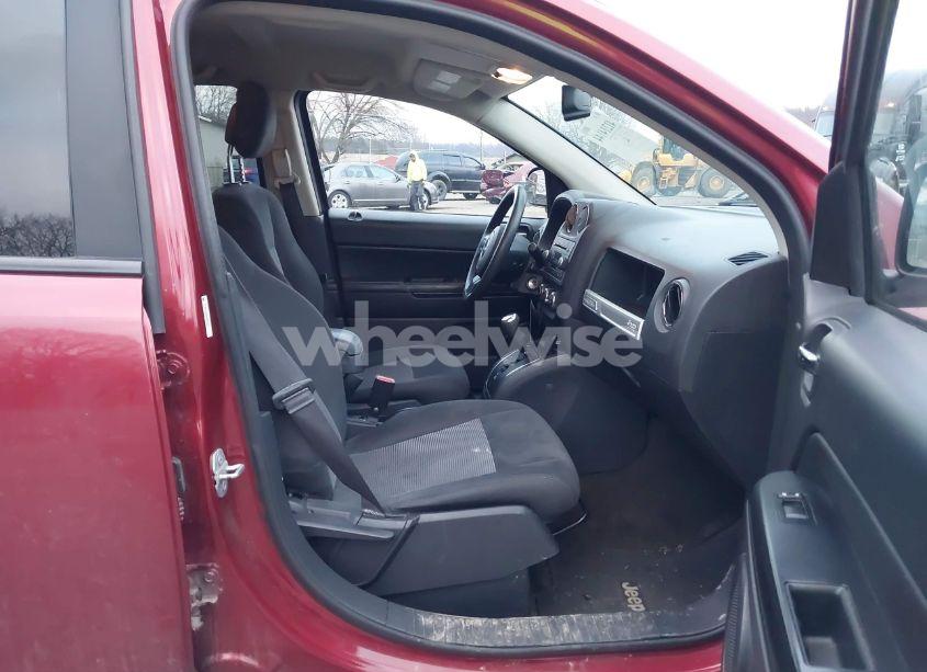 Photo 5 of 2016 Jeep Compass SPORT (VIN 1C4NJDBB9GD551877)