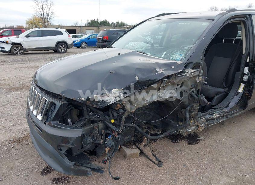 Photo 6 of 2014 Jeep Compass SPORT (VIN 1C4NJDBBXED621349)