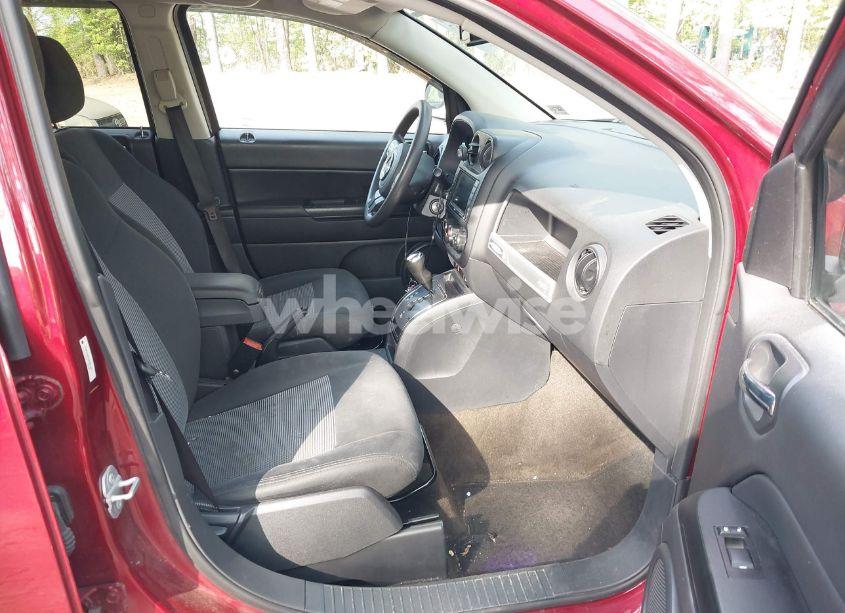 Photo 5 of 2016 Jeep Compass SPORT (VIN 1C4NJDBBXGD501568)