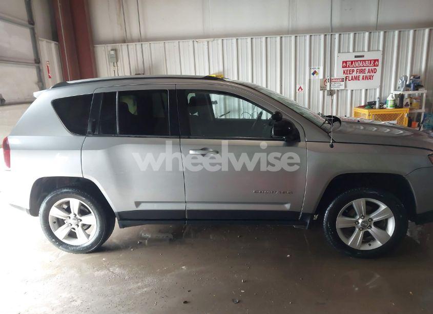 Photo 13 of 2016 Jeep Compass SPORT (VIN 1C4NJDBBXGD518399)