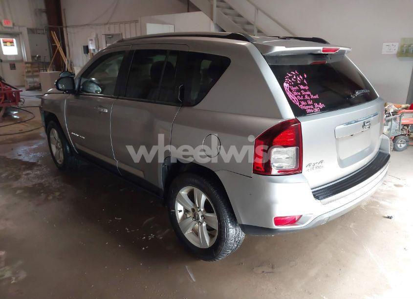 Photo 3 of 2016 Jeep Compass SPORT (VIN 1C4NJDBBXGD518399)