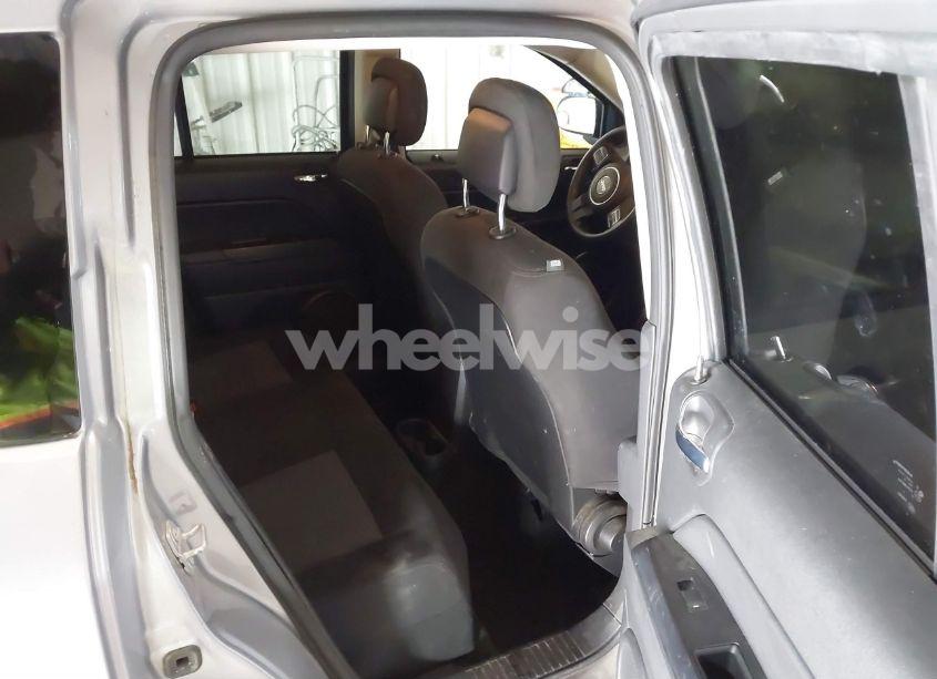 Photo 8 of 2016 Jeep Compass SPORT (VIN 1C4NJDBBXGD518399)