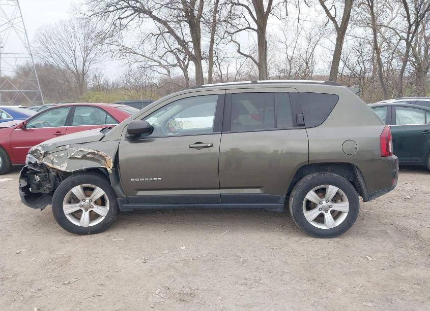 Photo 14 of 2016 Jeep Compass SPORT (VIN 1C4NJDBBXGD521545)