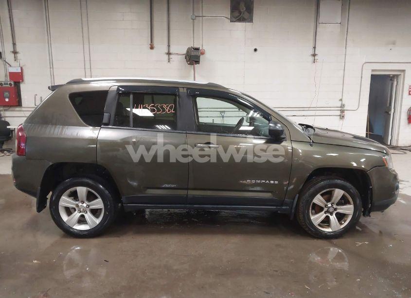 Photo 14 of 2016 Jeep Compass SPORT (VIN 1C4NJDBBXGD566405)