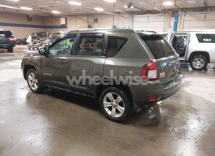 Photo 3 of 2016 Jeep Compass SPORT (VIN 1C4NJDBBXGD566405)