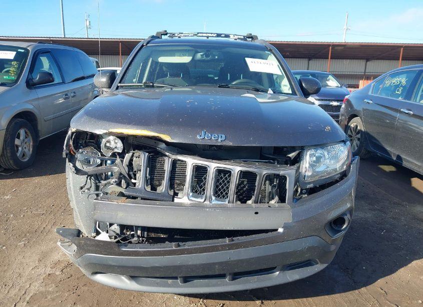 Photo 12 of 2017 Jeep Compass SPORT (VIN 1C4NJDBBXHD142692)