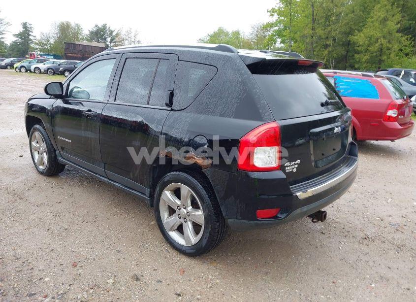 Photo 3 of 2013 Jeep Compass LIMITED (VIN 1C4NJDCB0DD281352)