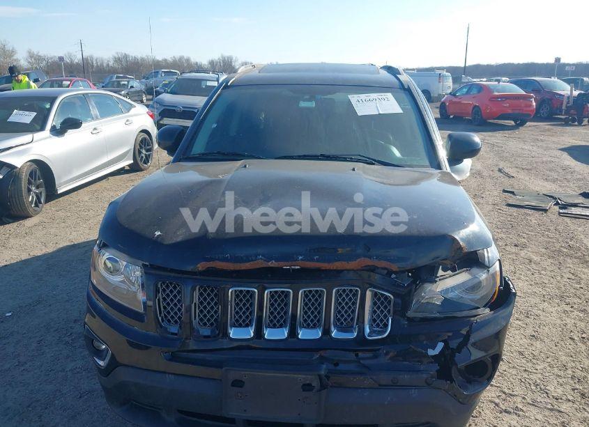 Photo 12 of 2014 Jeep Compass LIMITED (VIN 1C4NJDCB0ED846975)