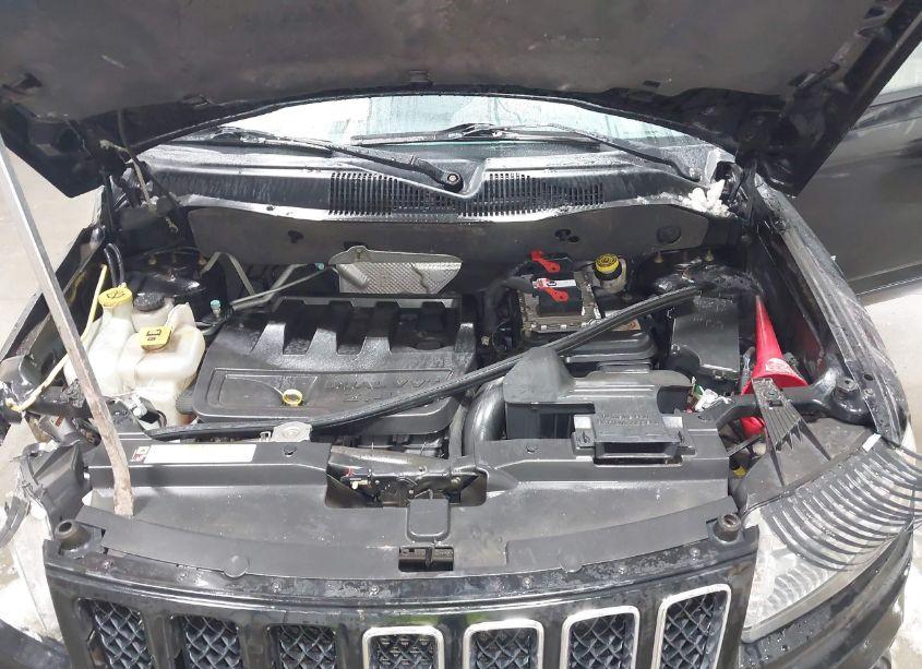 Photo 10 of 2013 Jeep Compass LIMITED (VIN 1C4NJDCB2DD228622)