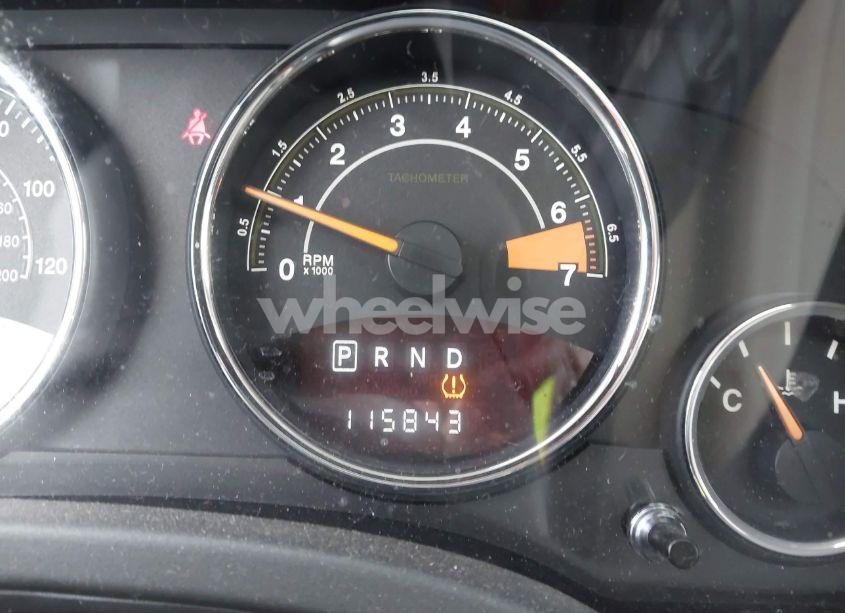 Photo 15 of 2014 Jeep Compass LIMITED (VIN 1C4NJDCB3ED734316)