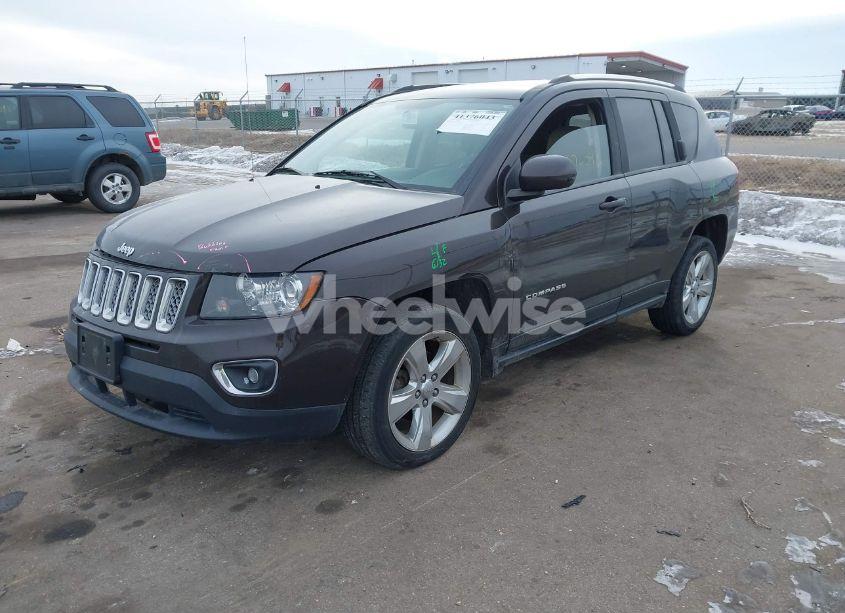 Photo 2 of 2014 Jeep Compass LIMITED (VIN 1C4NJDCB3ED734316)