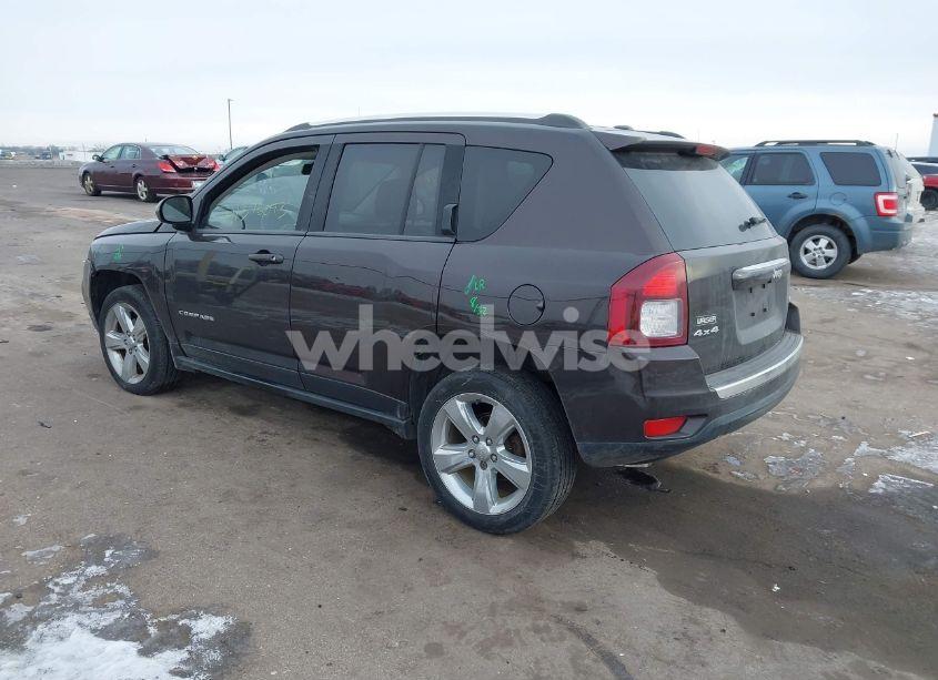 Photo 3 of 2014 Jeep Compass LIMITED (VIN 1C4NJDCB3ED734316)