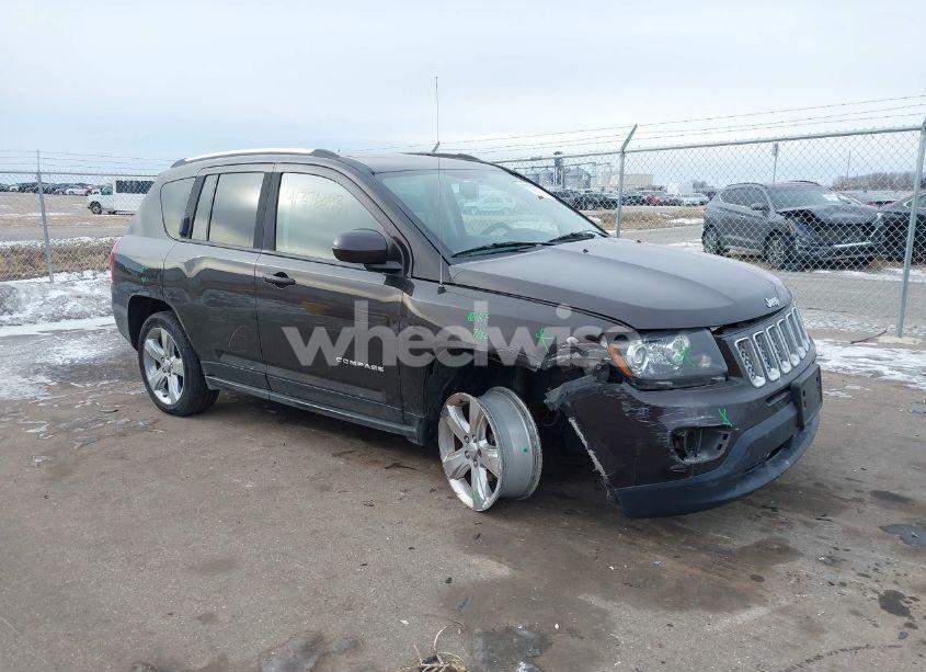 Photo 6 of 2014 Jeep Compass LIMITED (VIN 1C4NJDCB3ED734316)