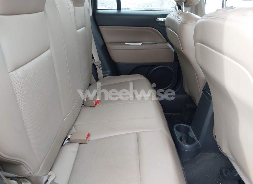 Photo 8 of 2014 Jeep Compass LIMITED (VIN 1C4NJDCB3ED734316)