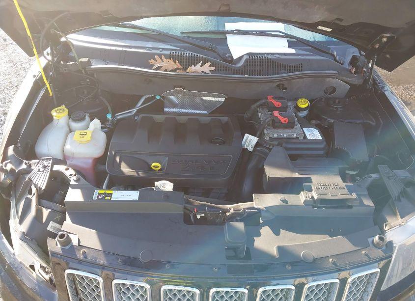 Photo 10 of 2014 Jeep Compass LIMITED (VIN 1C4NJDCB4ED700918)