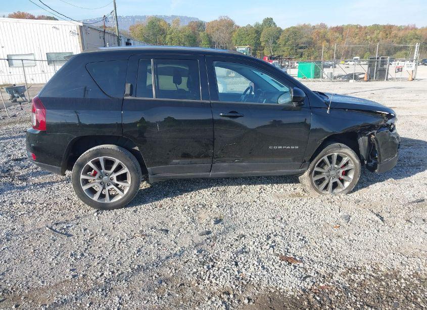 Photo 13 of 2014 Jeep Compass LIMITED (VIN 1C4NJDCB4ED700918)