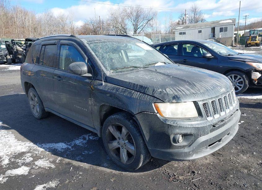 2012 Jeep Compass LIMITED (VIN 1C4NJDCB6CD676604) main photo