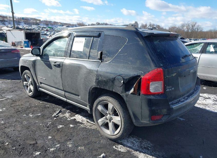 Photo 3 of 2012 Jeep Compass LIMITED (VIN 1C4NJDCB6CD676604)