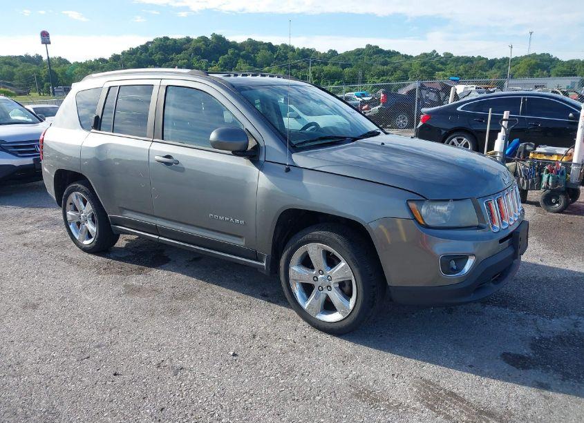 2014 Jeep Compass LIMITED (VIN 1C4NJDCB7ED509350) main photo