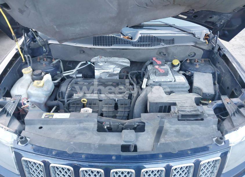 Photo 10 of 2014 Jeep Compass LIMITED (VIN 1C4NJDCB8ED796147)